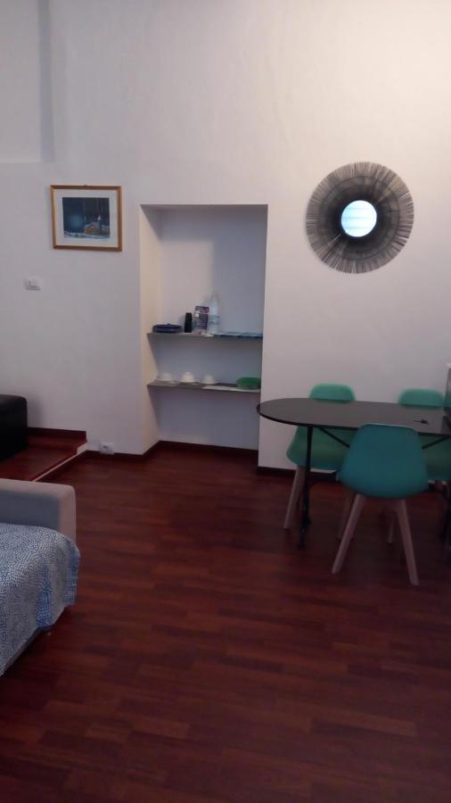 Arena Suite City Centre All Comforts - With Free Parking Garage - Con Parcheggio Incluso - Metro Verde Greenline Moscova Apartment